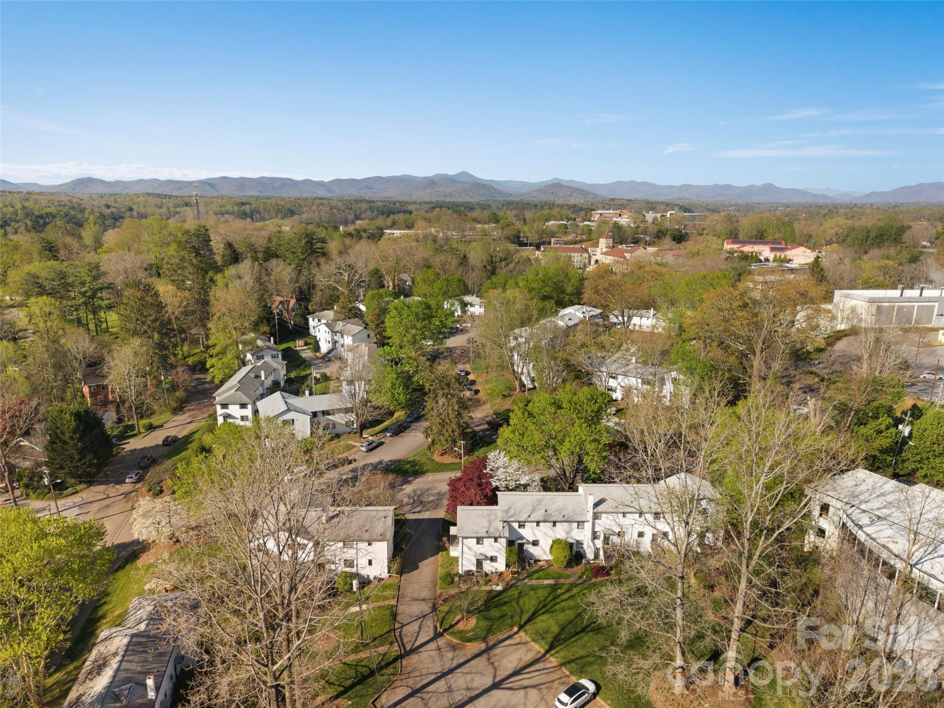 8 Units - 615 Biltmore Avenue - Photo 37