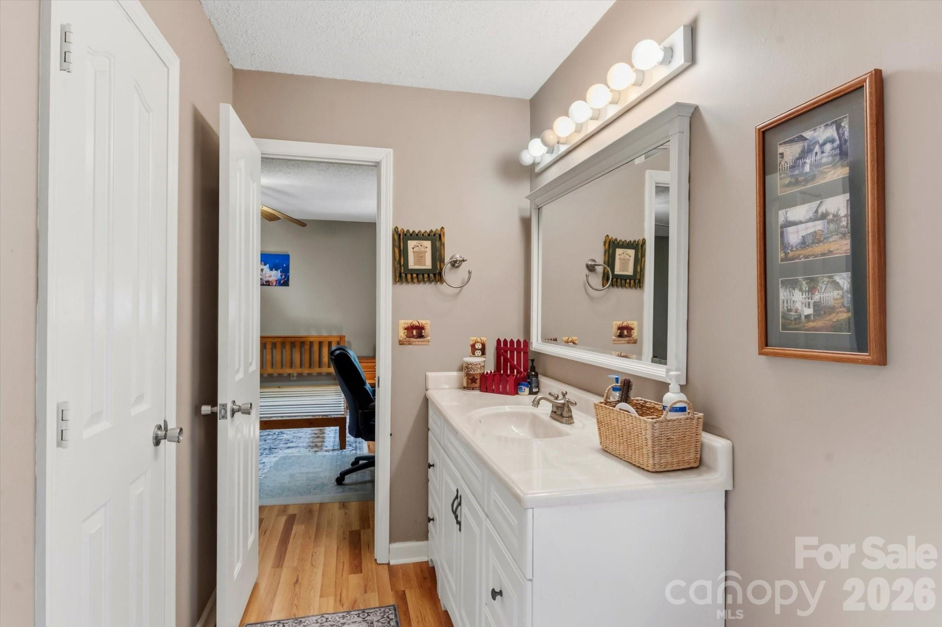 295 Cobblestone Drive - Photo 18