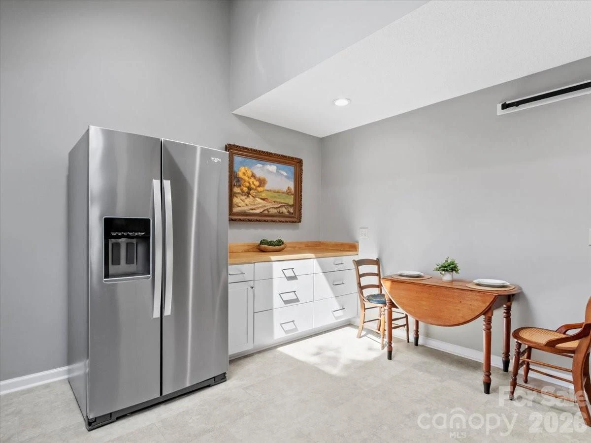 301 Robertson Street - Photo 11