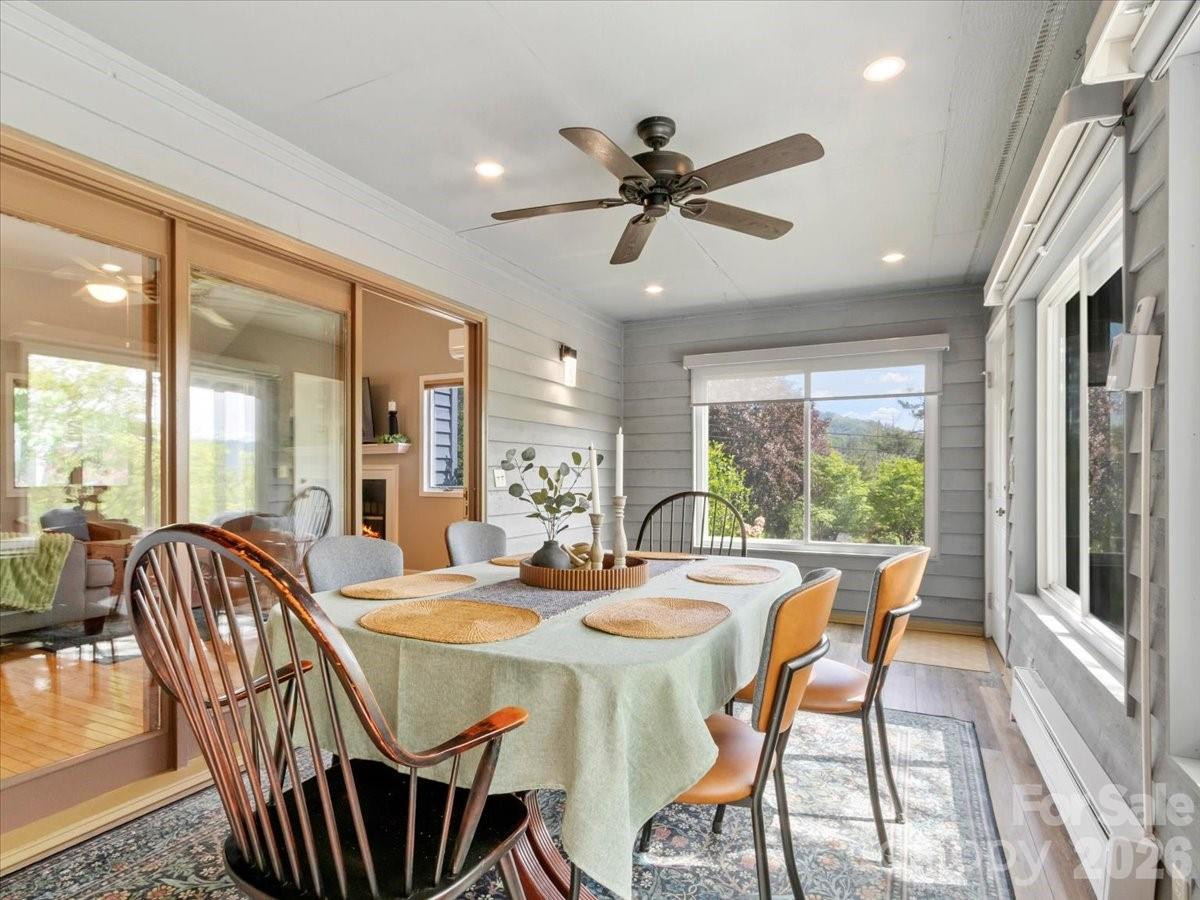 301 Robertson Street - Photo 13