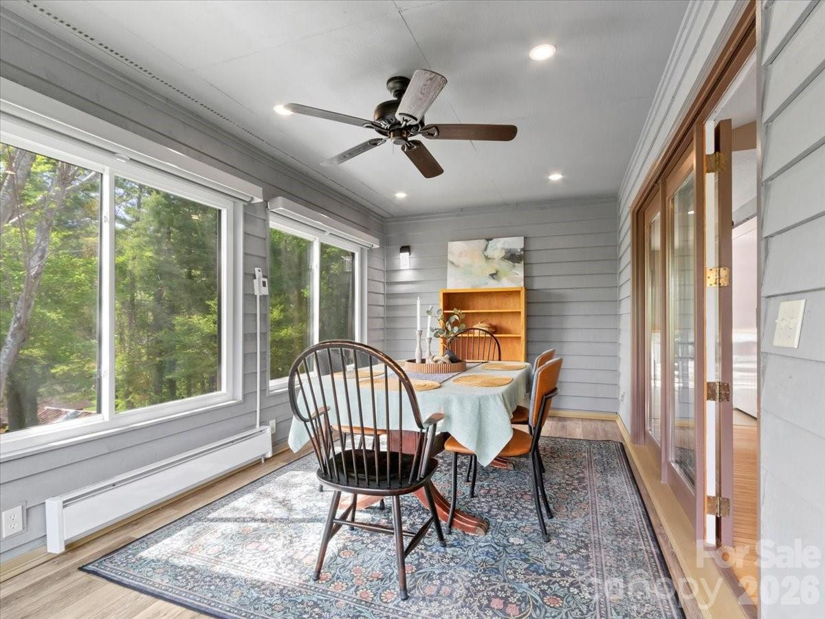 301 Robertson Street - Photo 15