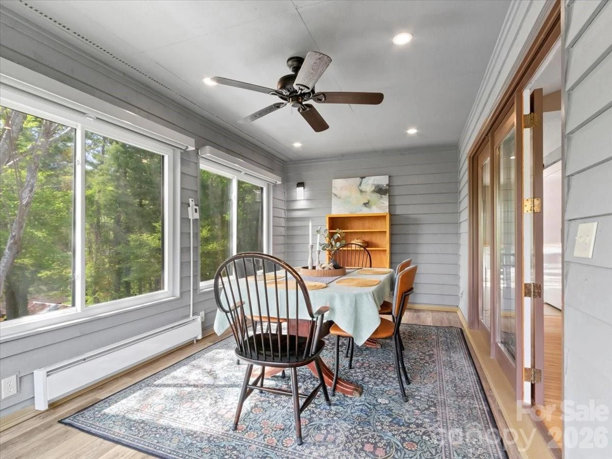 301 Robertson Street - Photo 15
