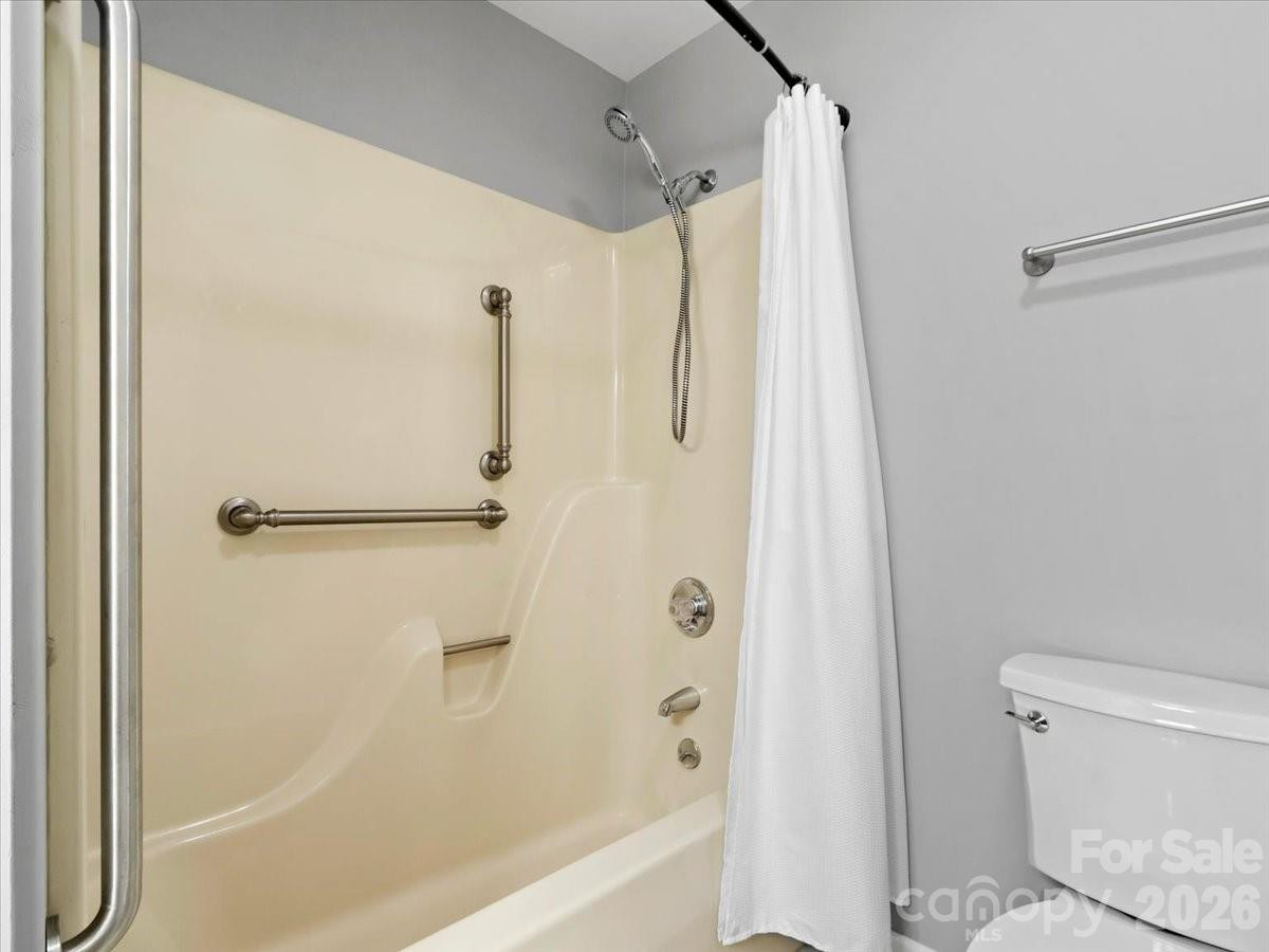 301 Robertson Street - Photo 20