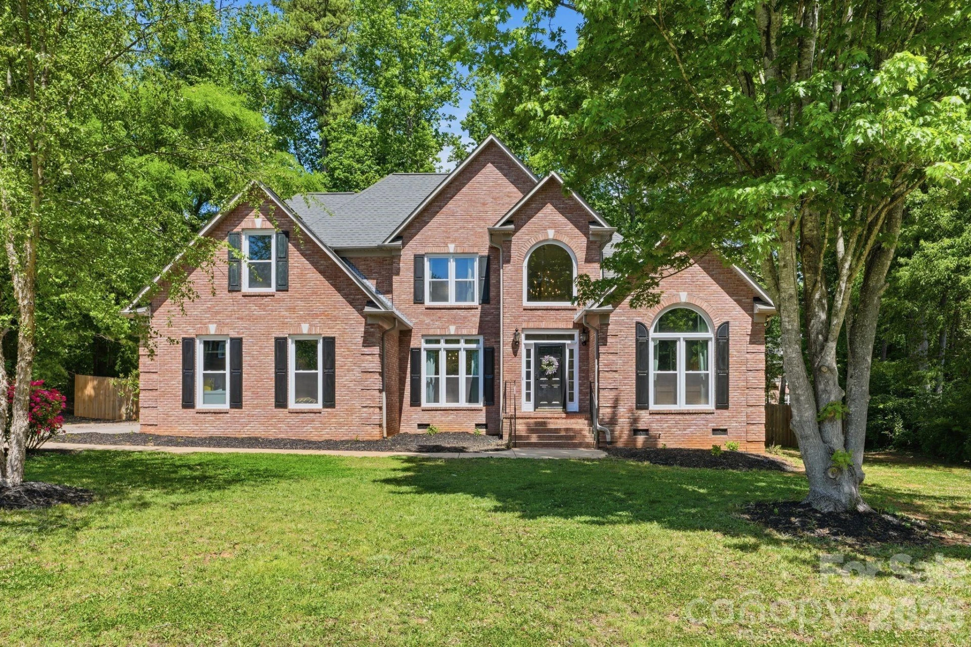 2165 Potpourri Point - Photo 2