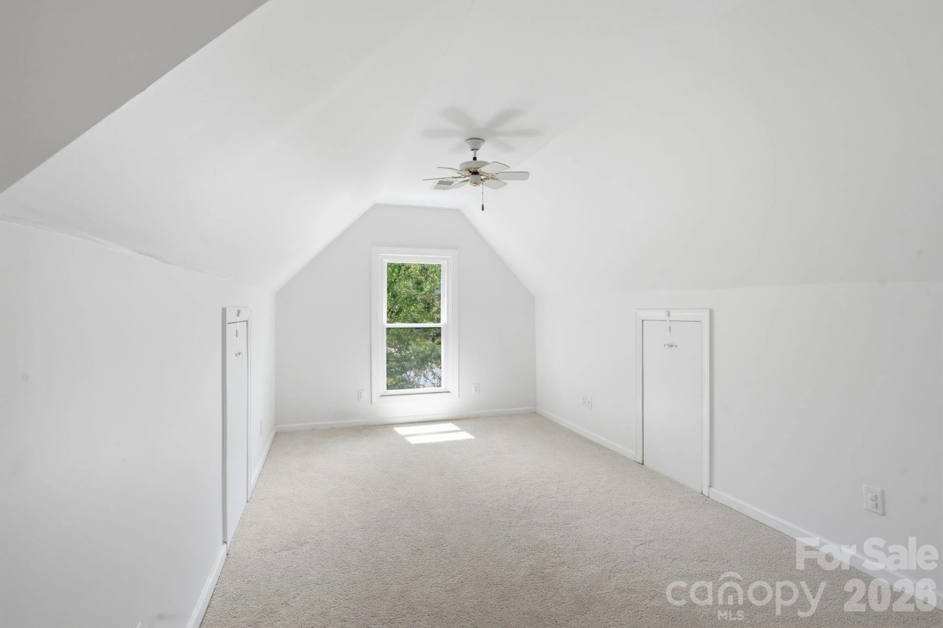 2165 Potpourri Point - Photo 22