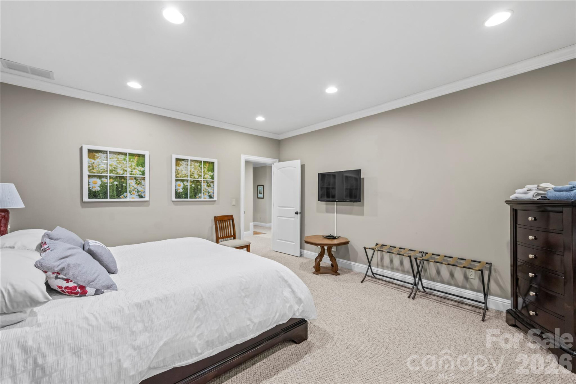 128 Churchill Downs Drive - Photo 35