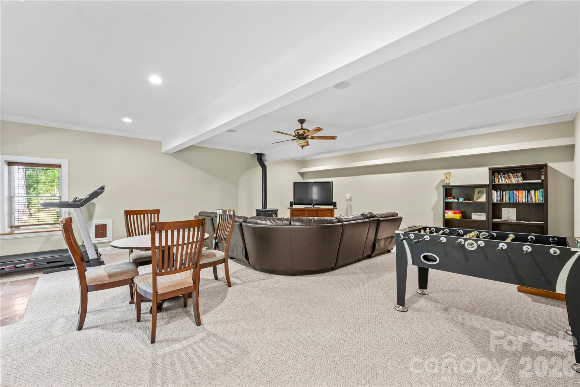 128 Churchill Downs Drive - Photo 36