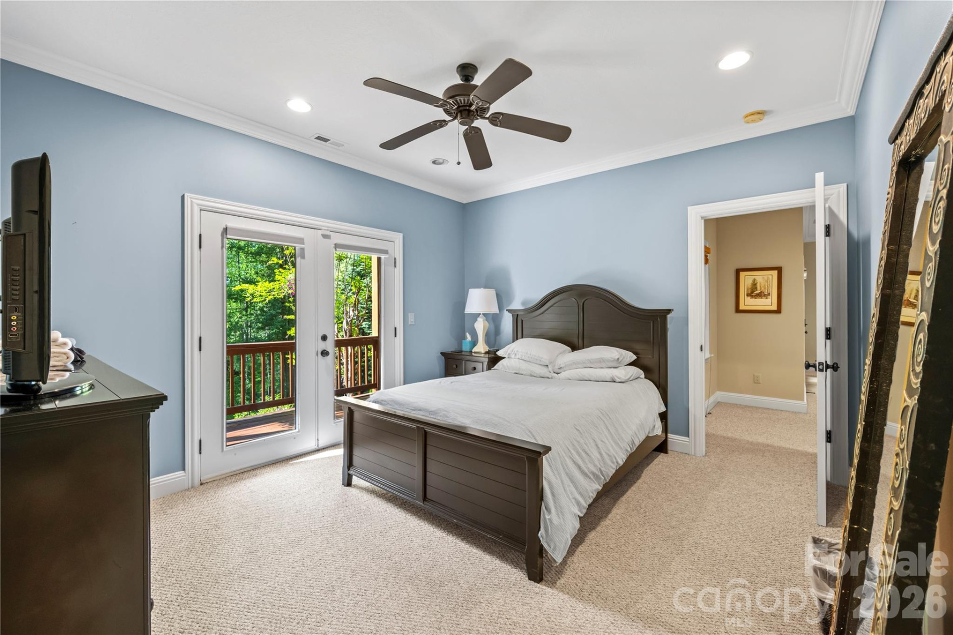 128 Churchill Downs Drive - Photo 40