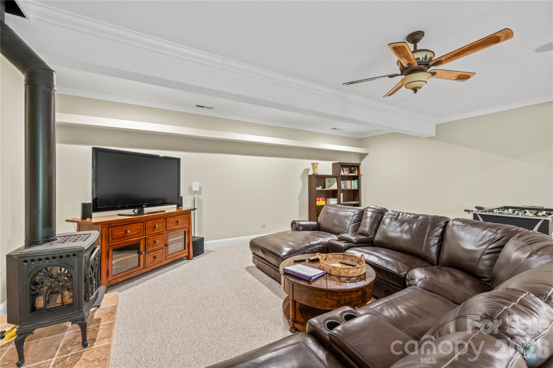 128 Churchill Downs Drive - Photo 43