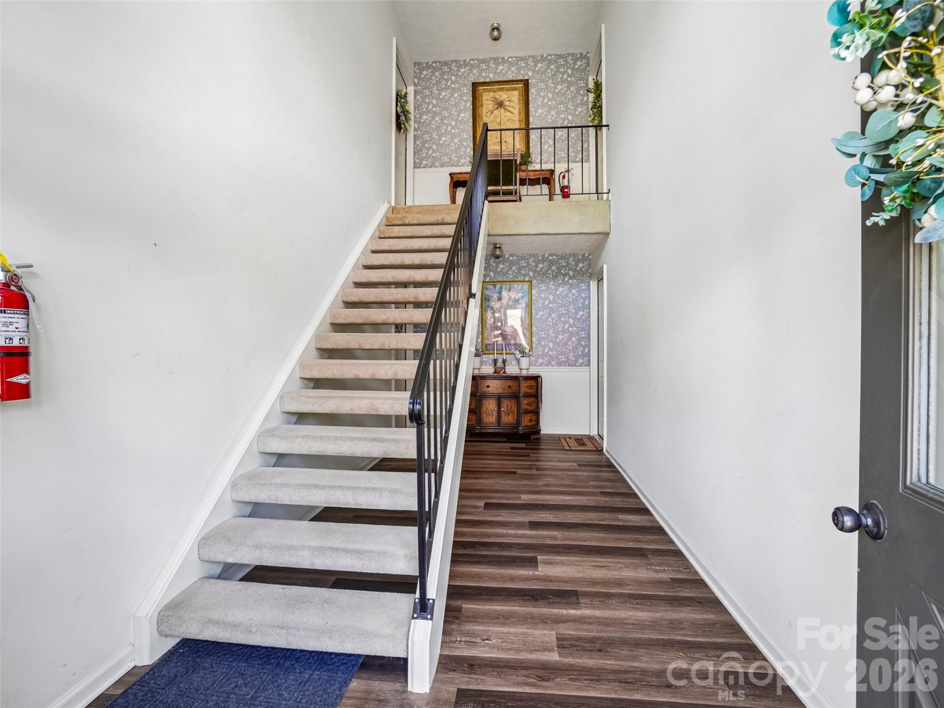 1737 Haywood Manor Road #B - Photo 4