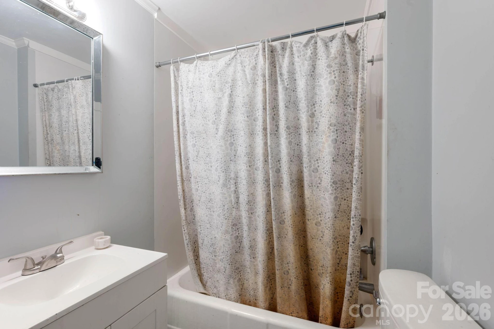 136 Broadway Street - Photo 11