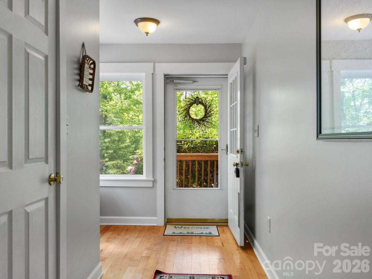 31 Bear Den Road - Photo 4