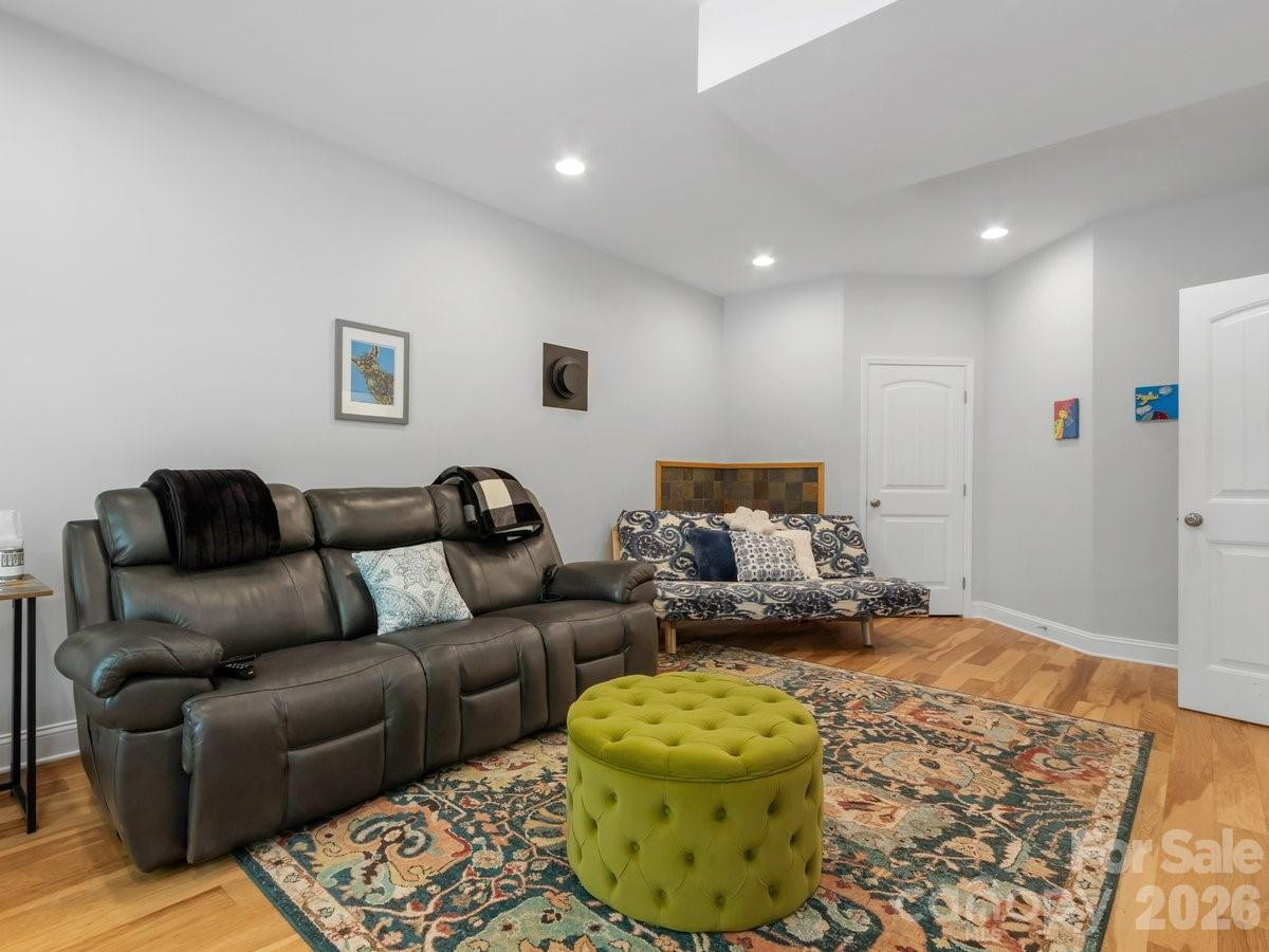 31 Bear Den Road - Photo 33