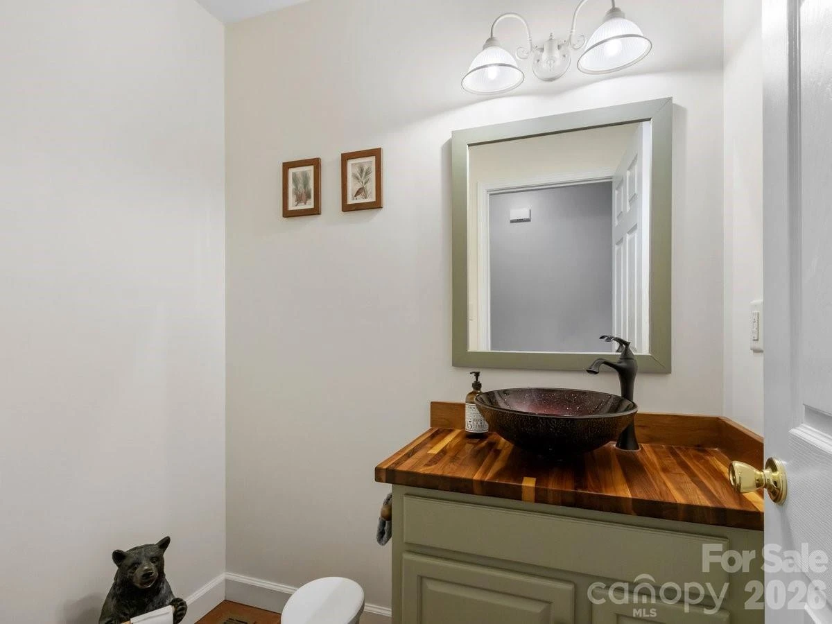 31 Bear Den Road - Photo 8