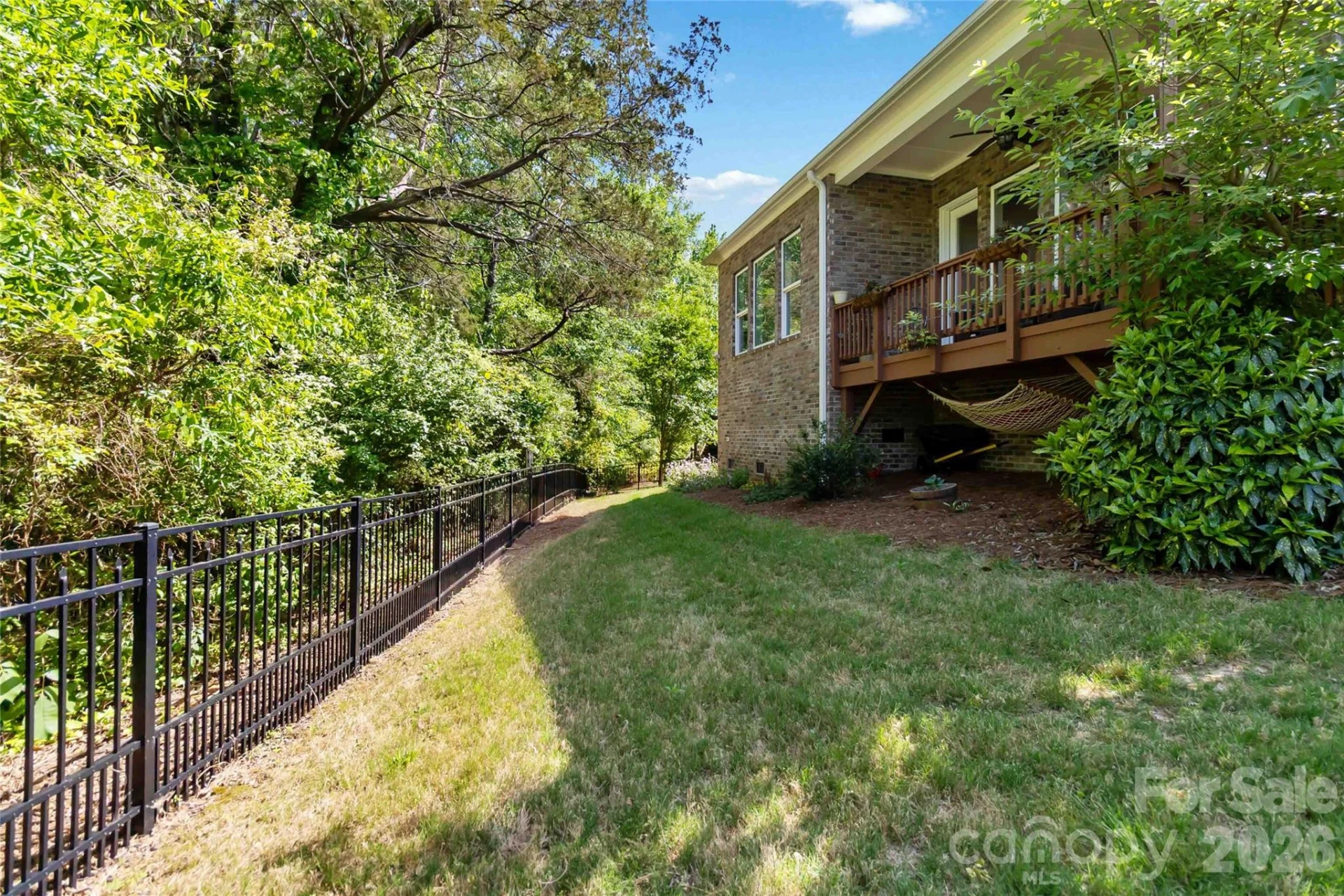 1124 Greenbridge Drive - Photo 28