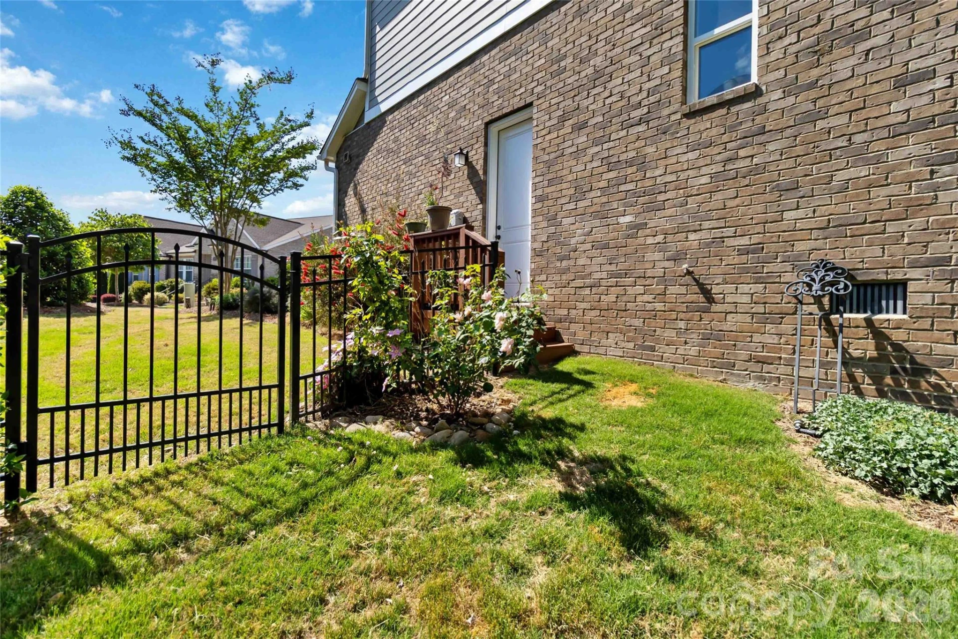 1124 Greenbridge Drive - Photo 29
