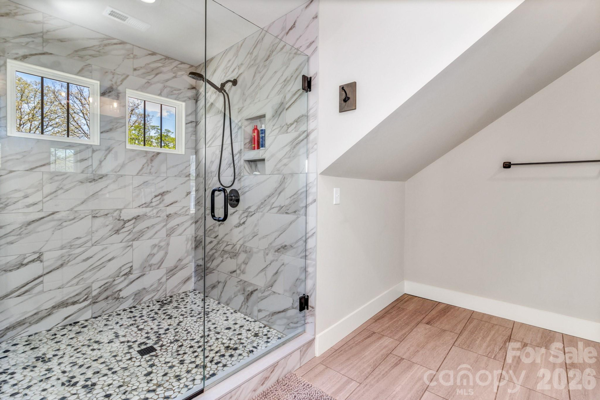 116 Craggy Street - Photo 36