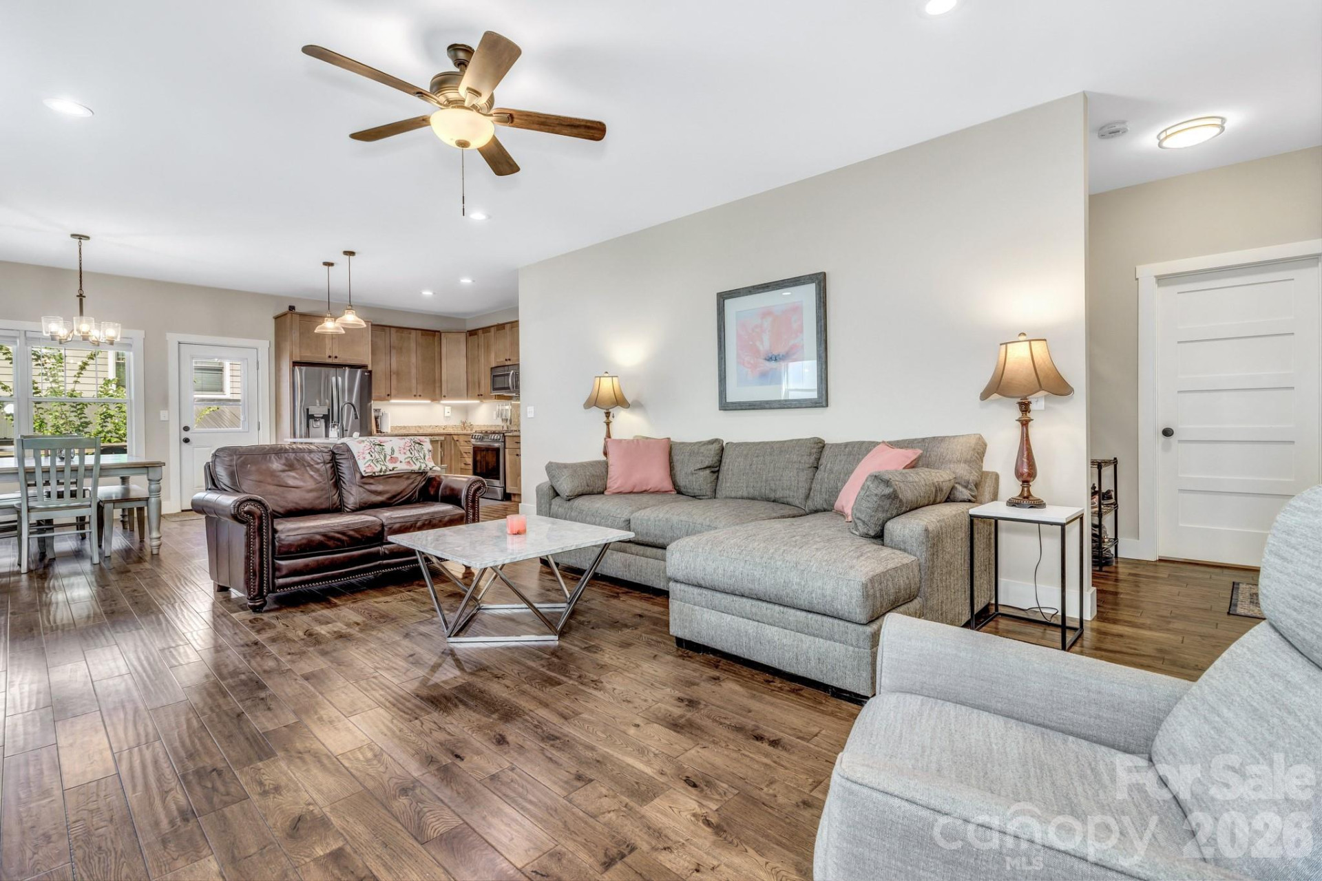 116 Craggy Street - Photo 6