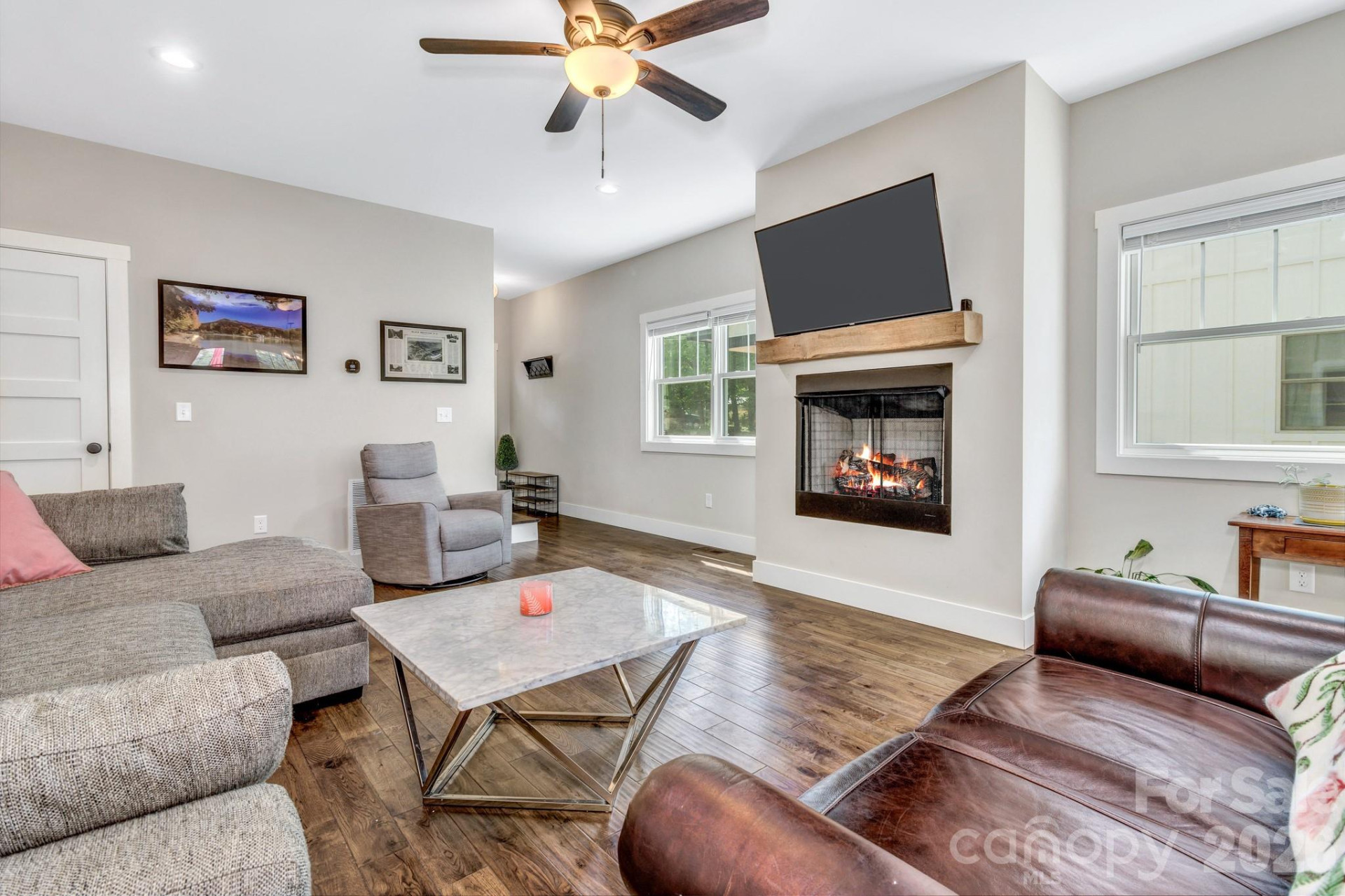 116 Craggy Street - Photo 7