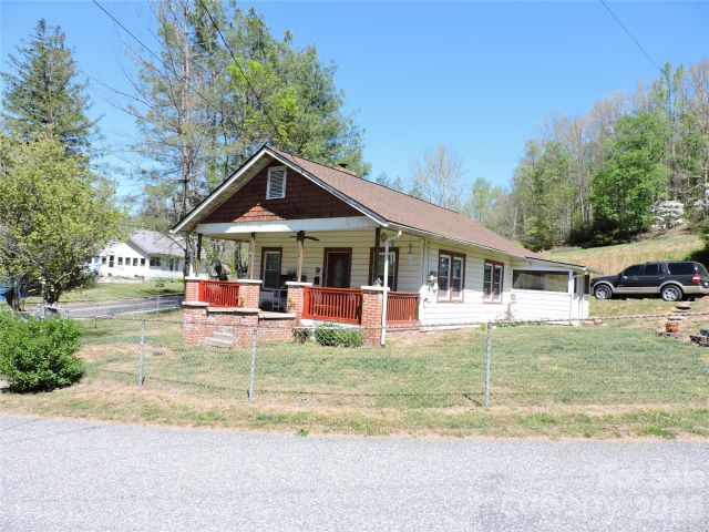 4 Carter Road, Weaverville, NC, 28787