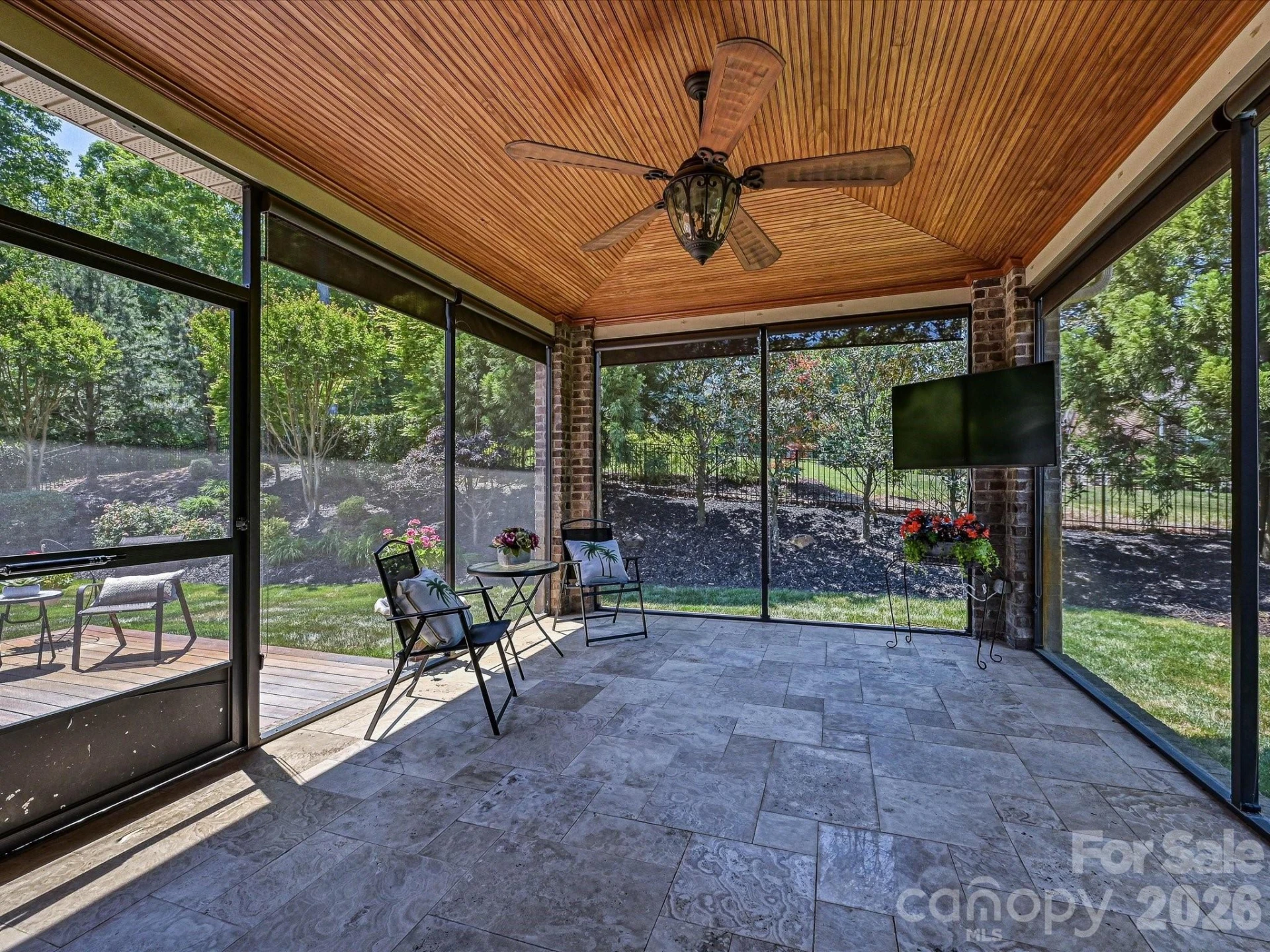 4089 Tonbridge Court - Photo 40
