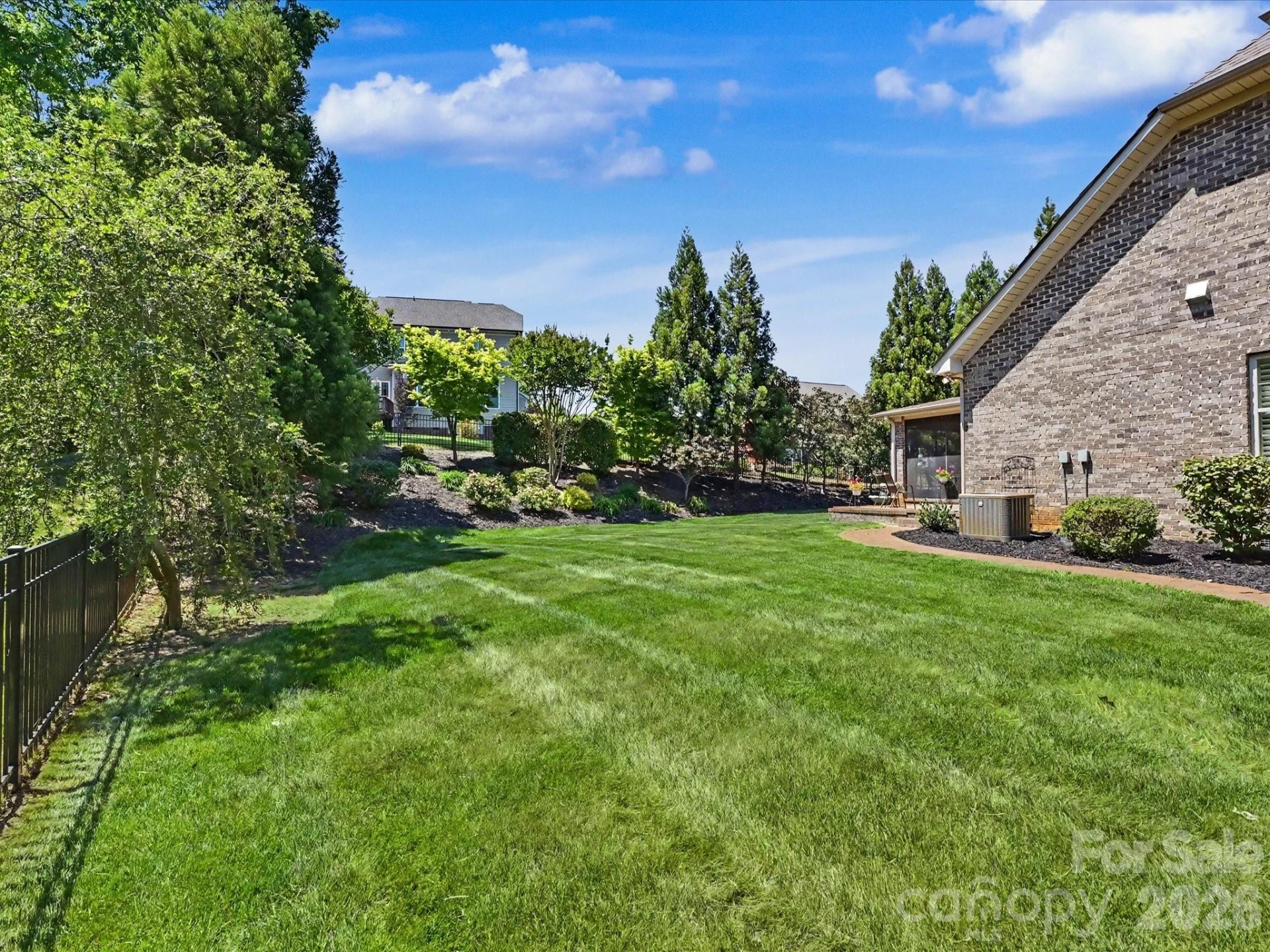 4089 Tonbridge Court - Photo 43