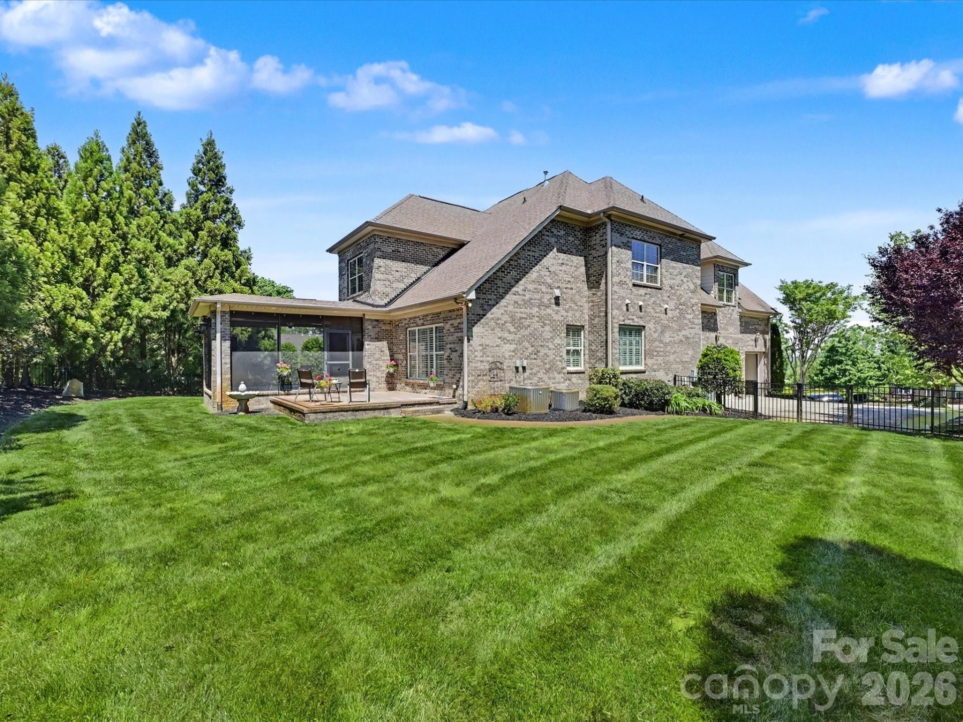 4089 Tonbridge Court - Photo 45