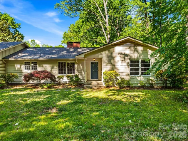100 Hummingbird Lane