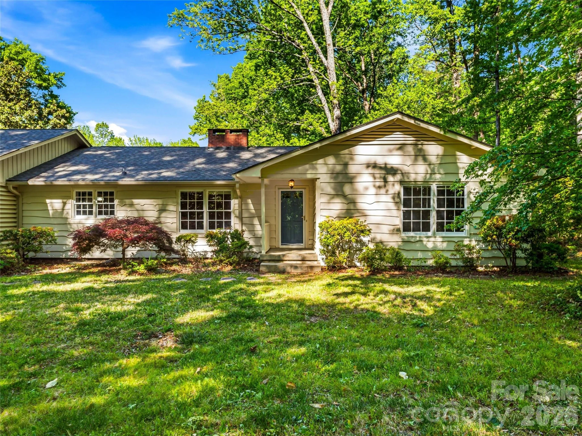 100 Hummingbird Lane
