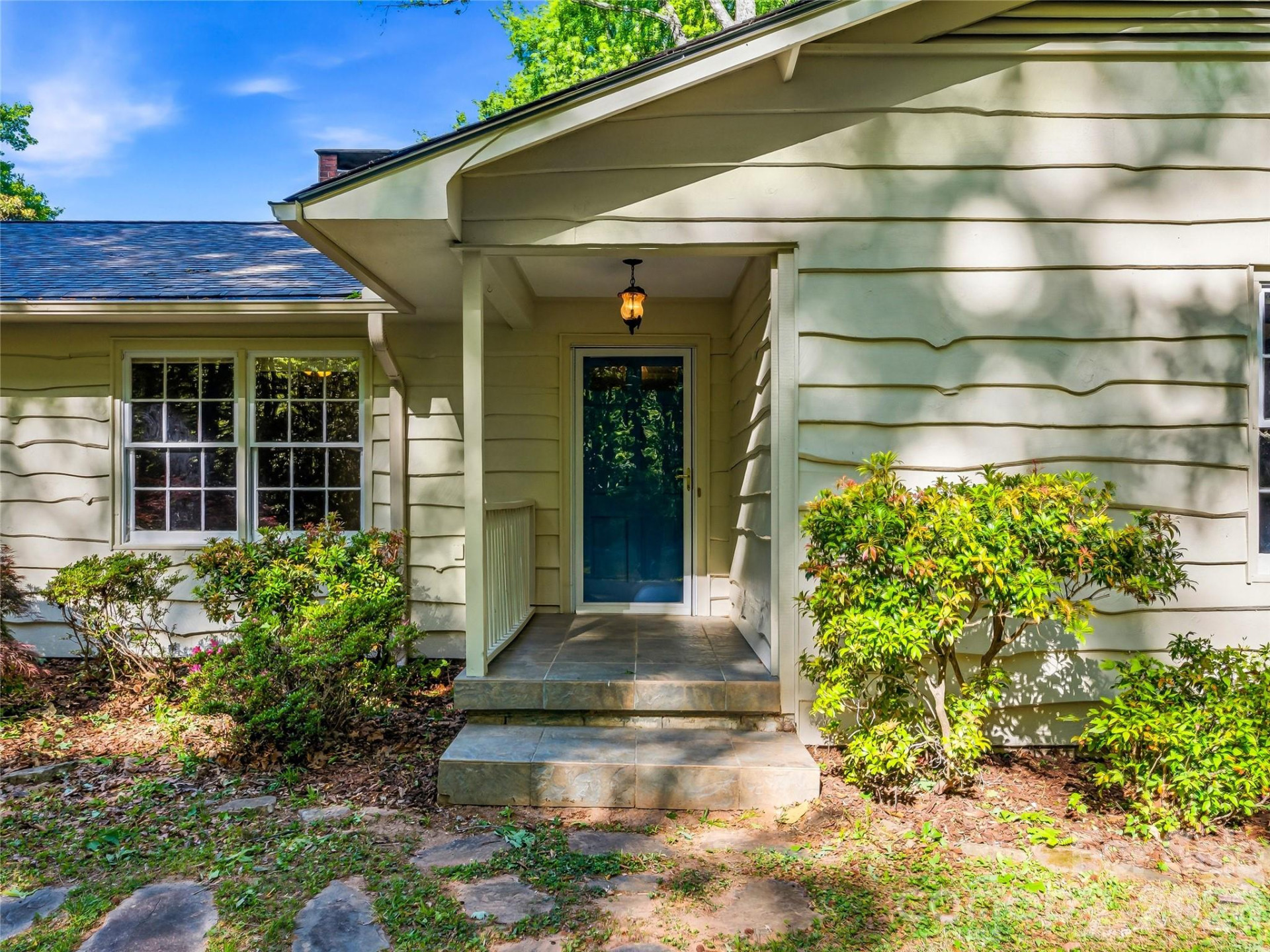 100 Hummingbird Lane - Photo 3