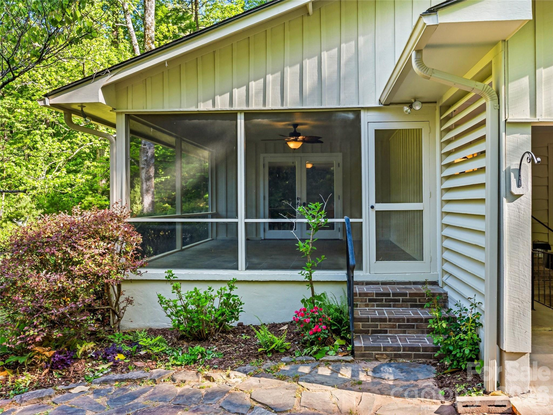 100 Hummingbird Lane - Photo 28