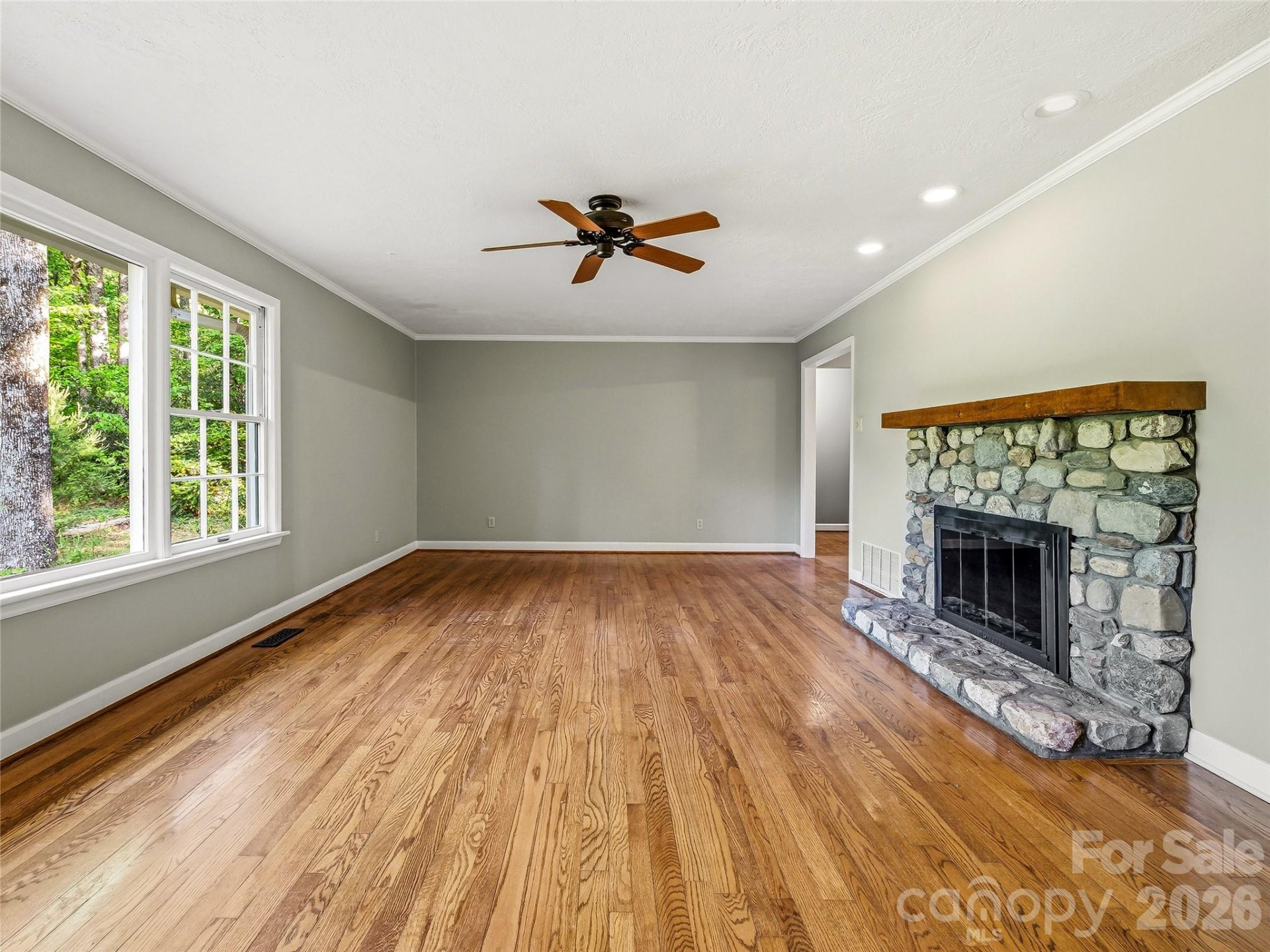 100 Hummingbird Lane - Photo 8