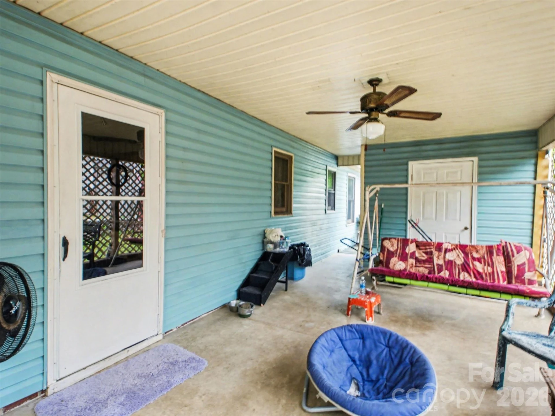 201 Bishop Lane - Photo 2