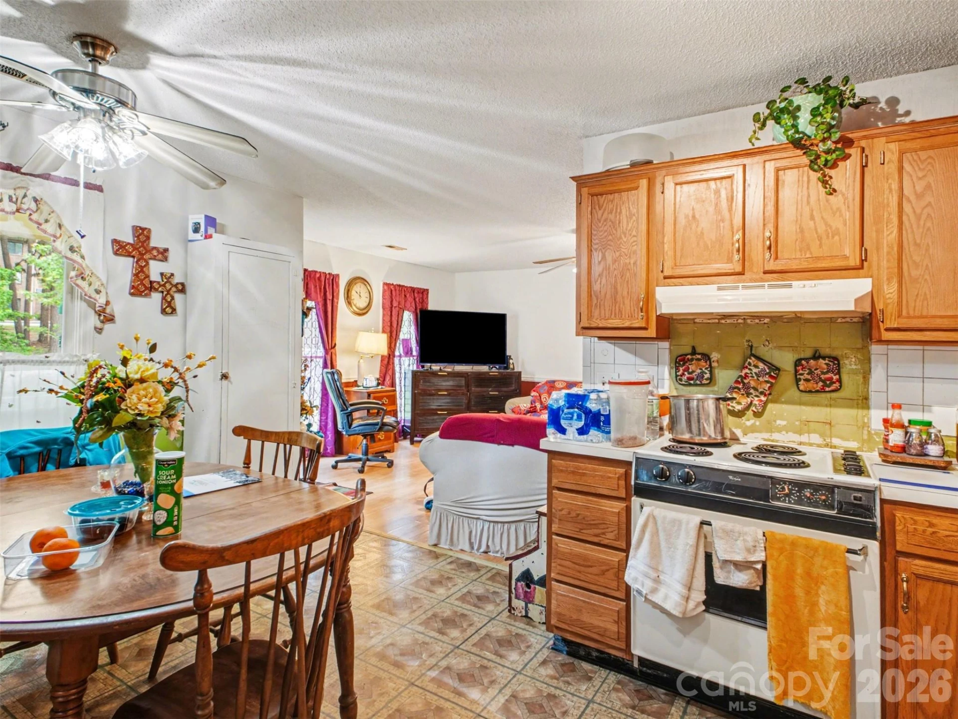 201 Bishop Lane - Photo 8