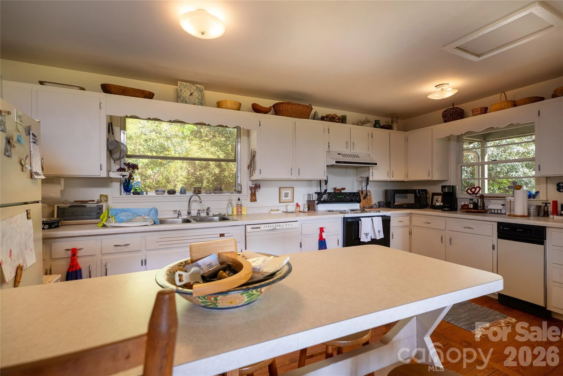 1412 Bearwallow Road - Photo 15