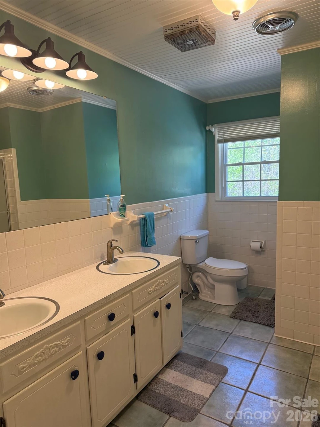 1126 Cannon Drive - Photo 13