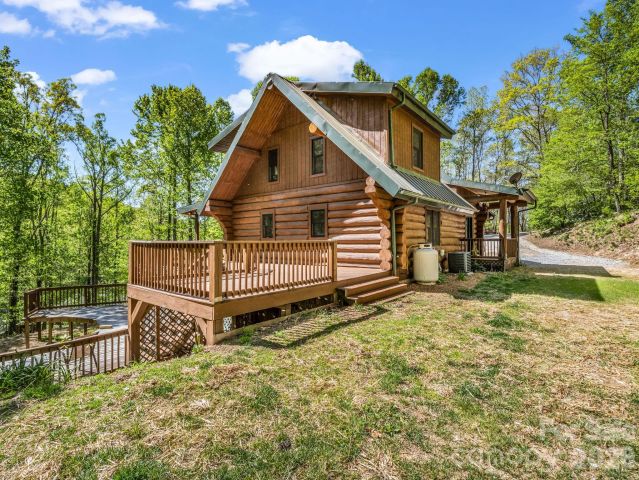 170 Old Mountain Pass, Hendersonville, NC, 28792
