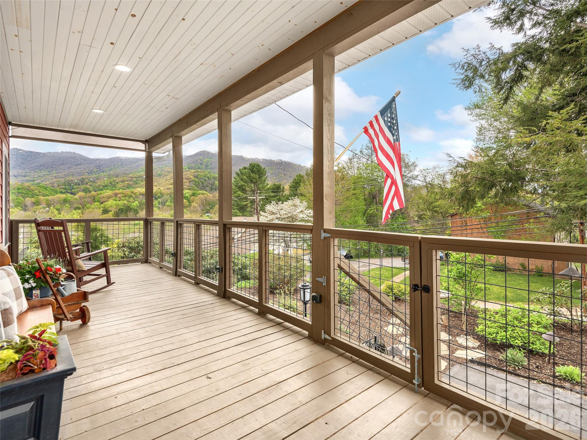 81 Boyd Avenue - Photo 3