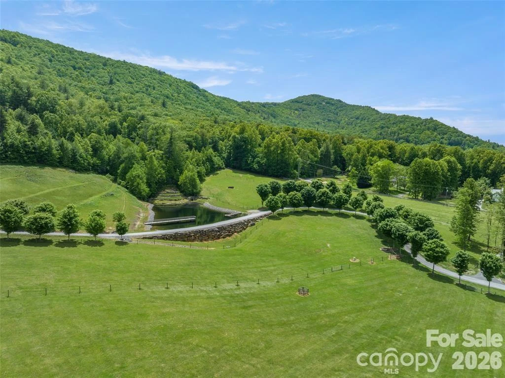 1547 Walnut Cove Road