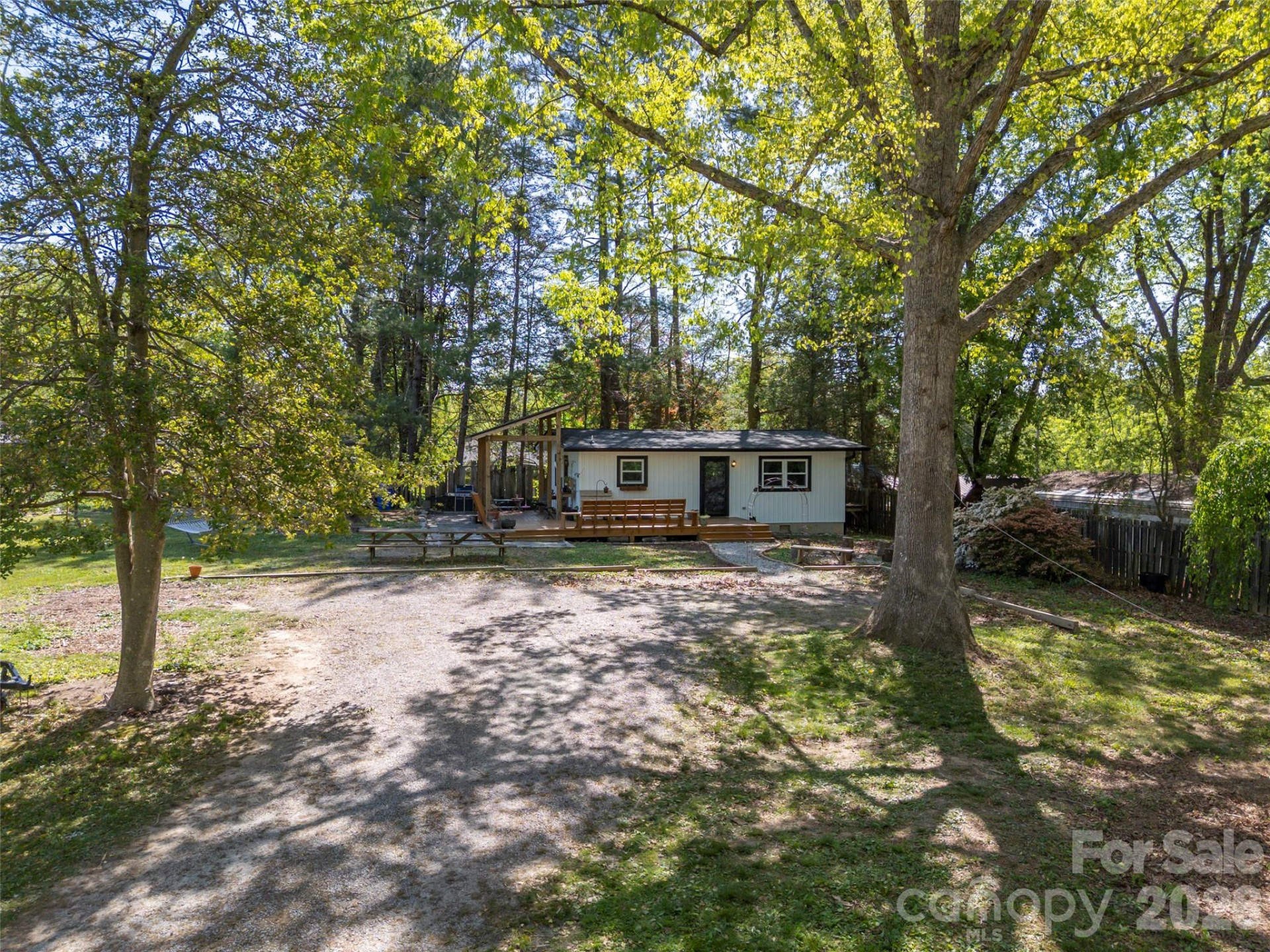 1737 Shano Drive - Photo 2