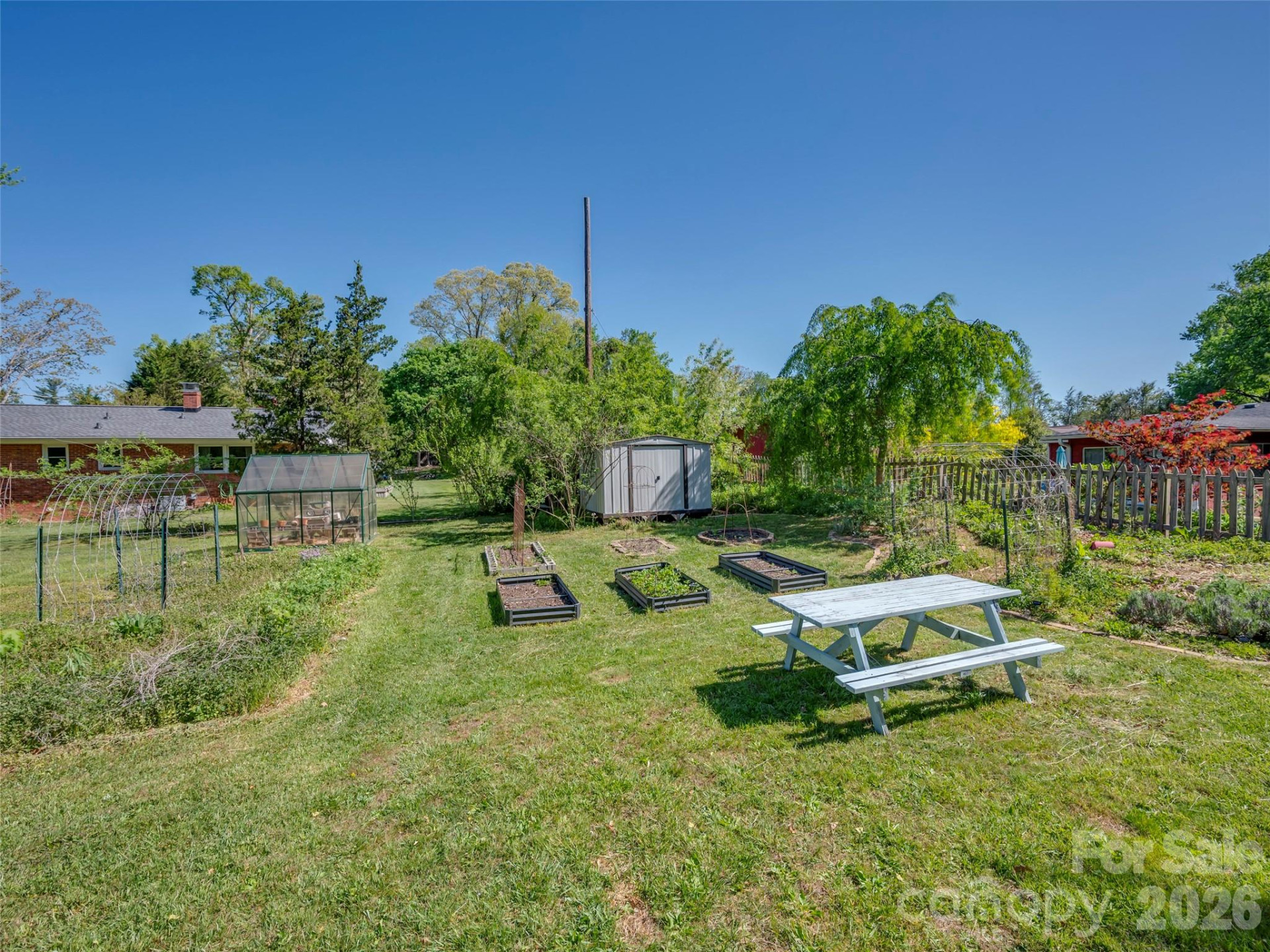 1737 Shano Drive - Photo 27