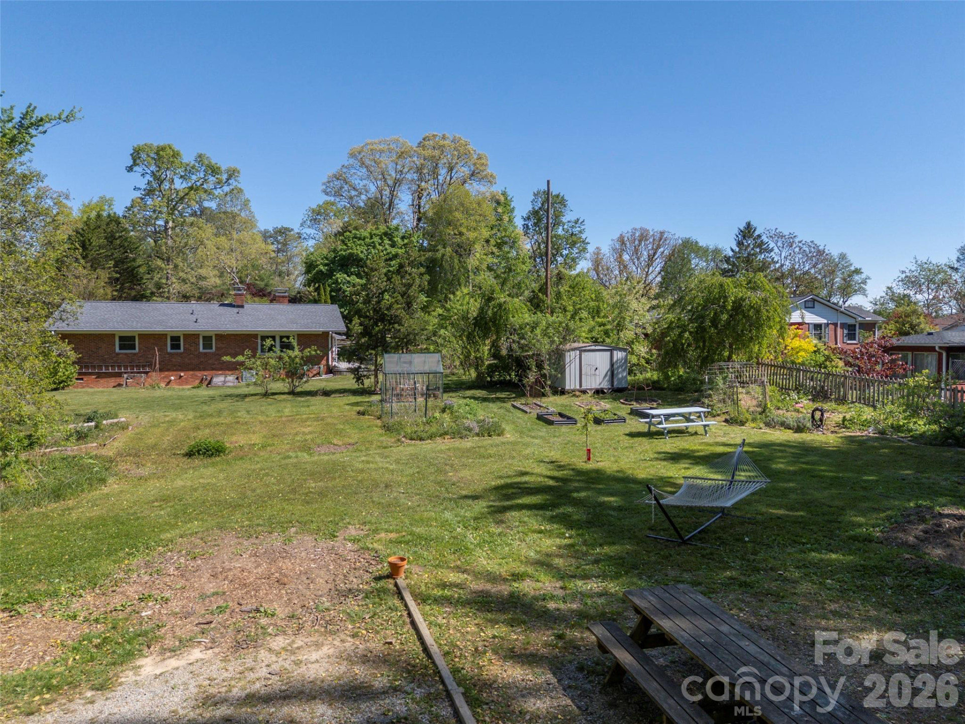 1737 Shano Drive - Photo 29