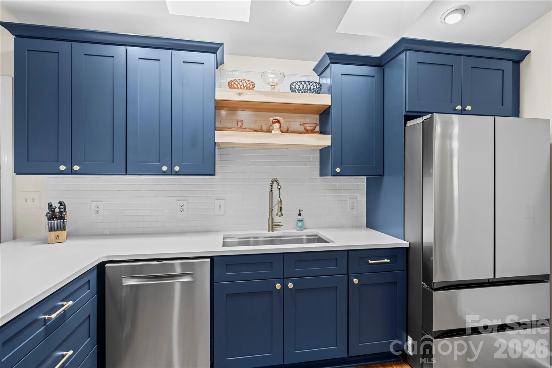 1801 Riverview Court - Photo 7