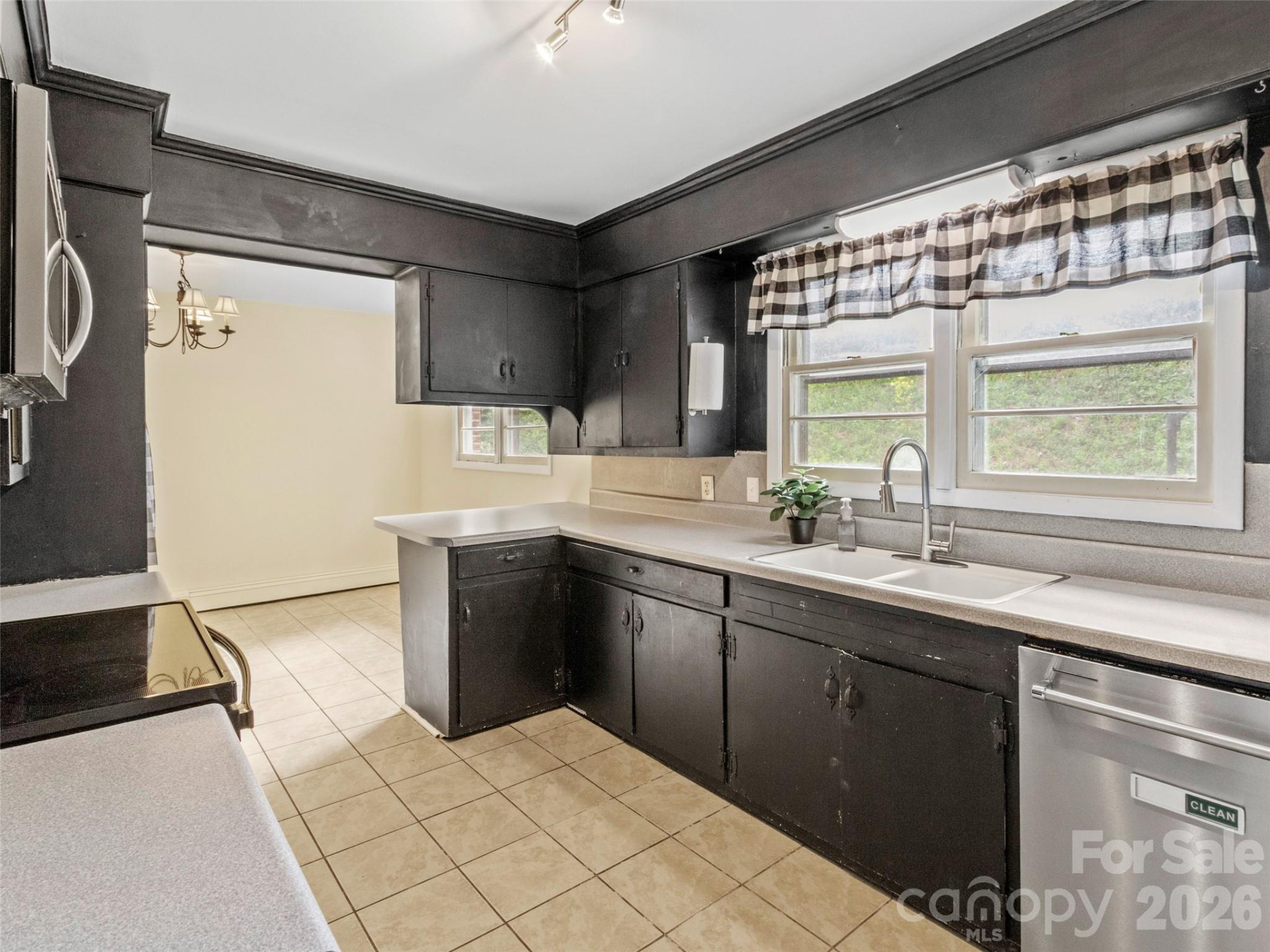 309 Presnell Street - Photo 16