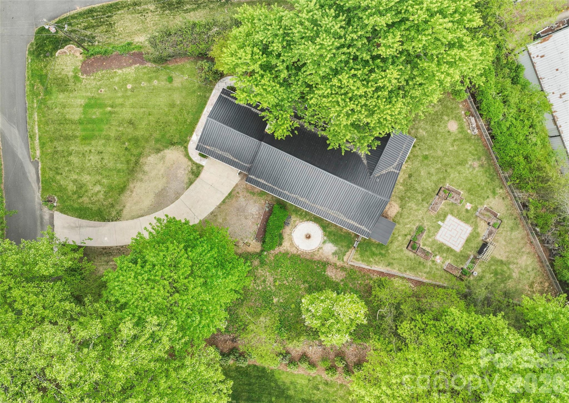 309 Presnell Street - Photo 41