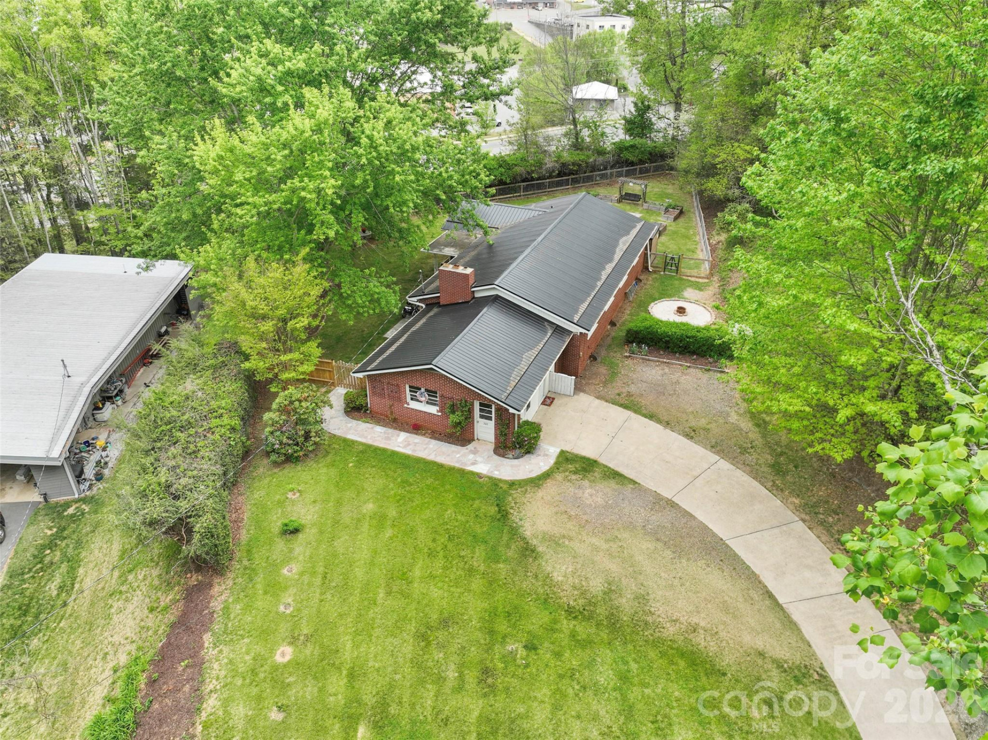 309 Presnell Street - Photo 44