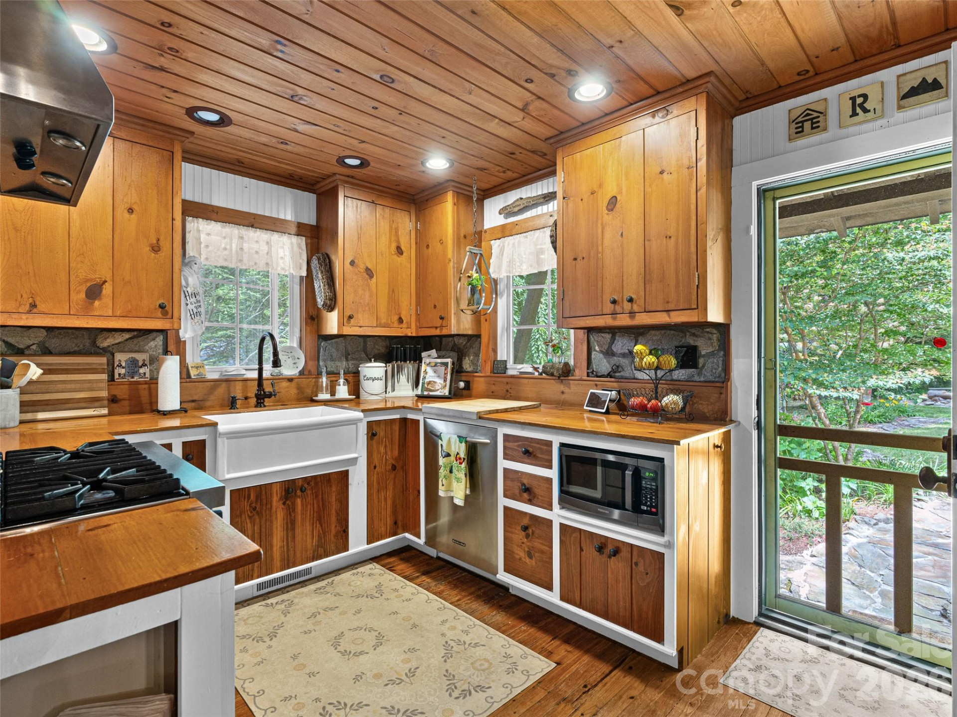 85 Chestnut Hill Road - Photo 9