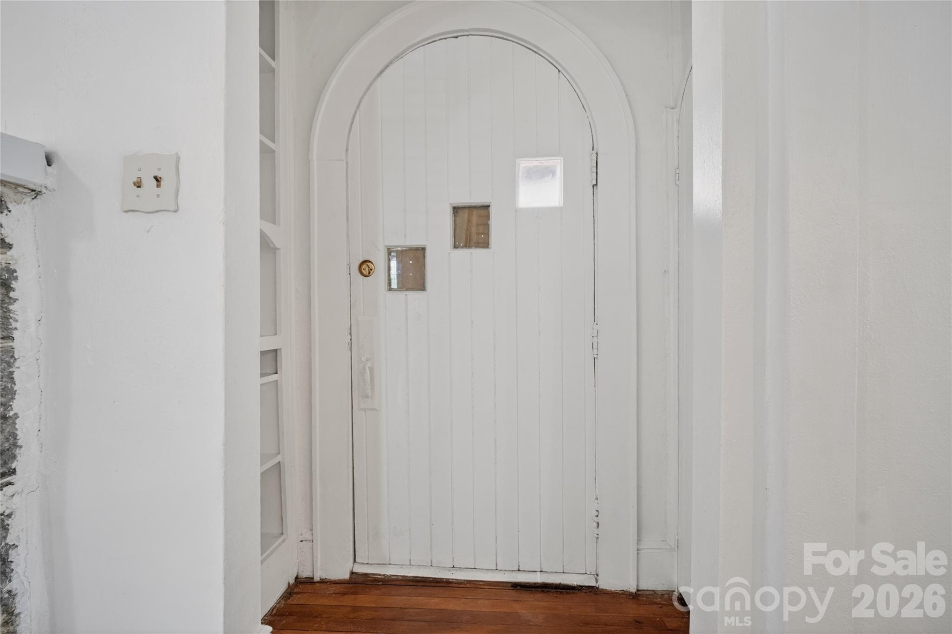 3833 1st Avenue - Photo 4