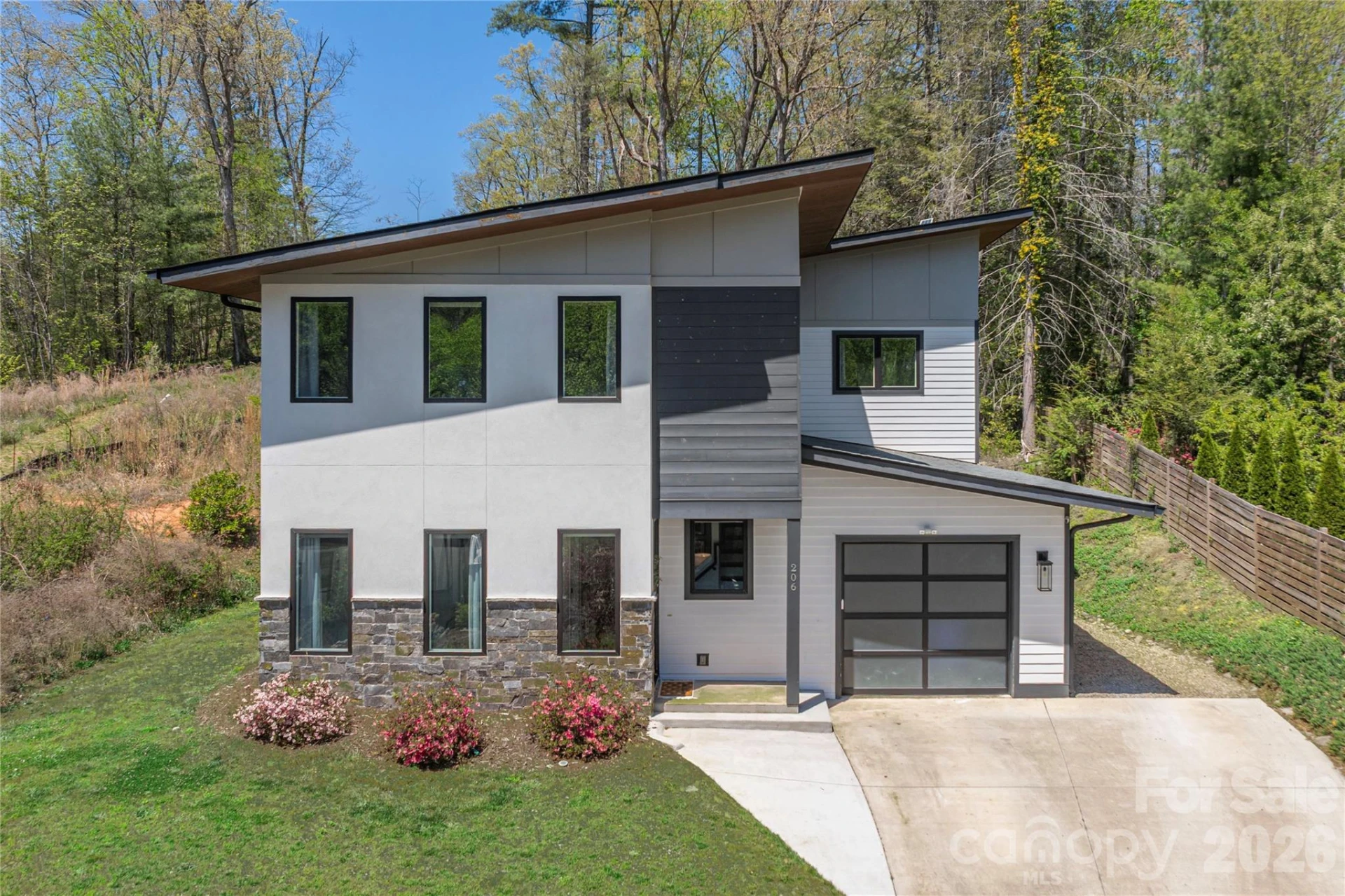 206 Torch Light Way