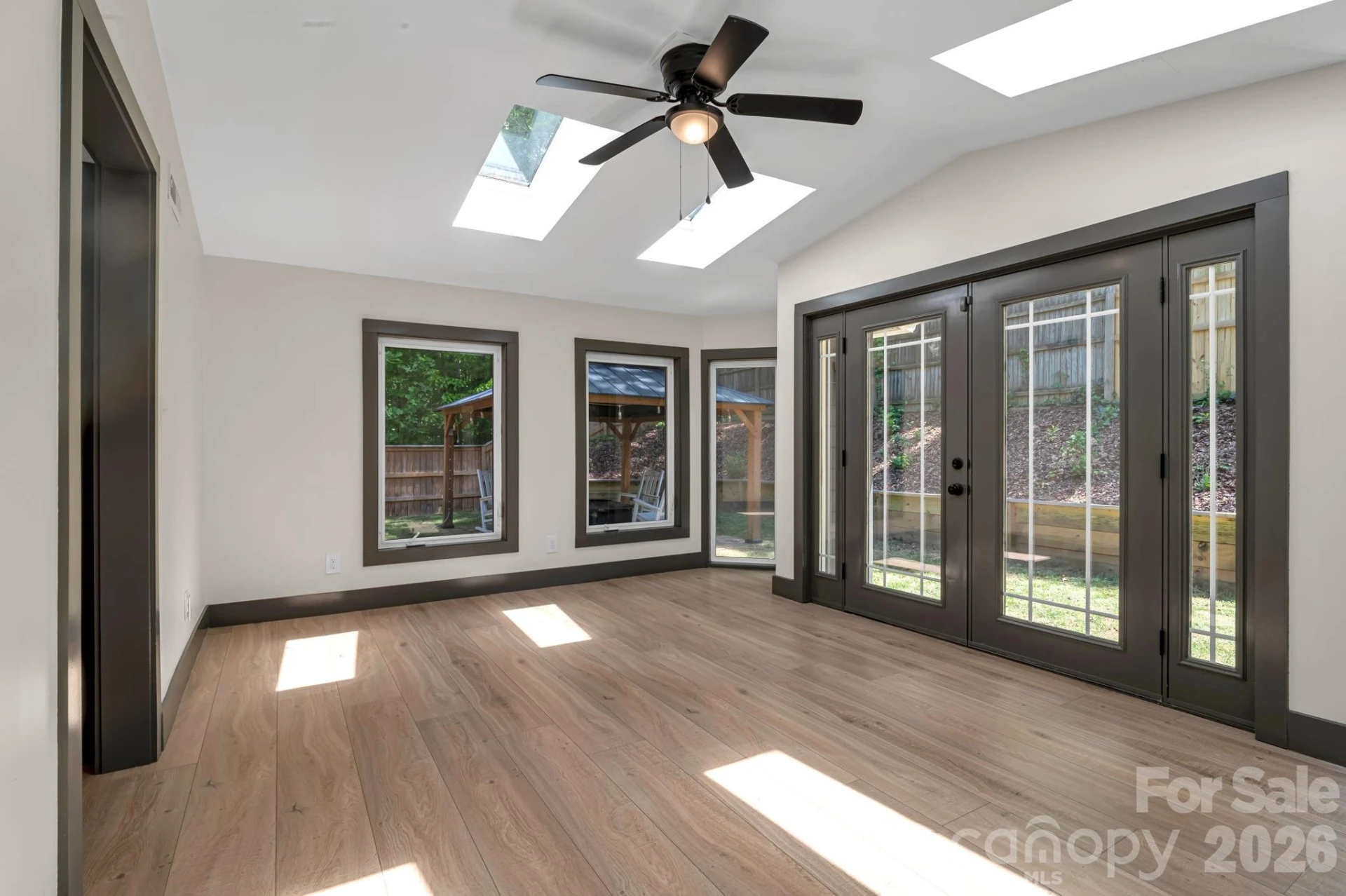 35 Timberview Drive - Photo 18
